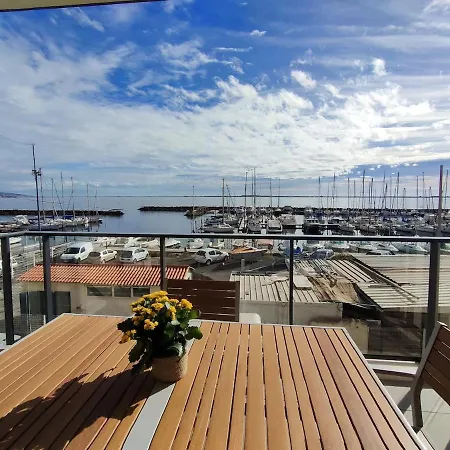Le Millesime Olivier : Vue Exceptionnelle Sur La Baie, Moderne Avec Et Parking Prive. مارسيلان